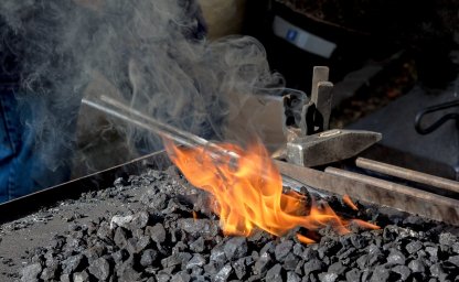 Cocina de herrero - materiales esenciales para la construcción y la renovación